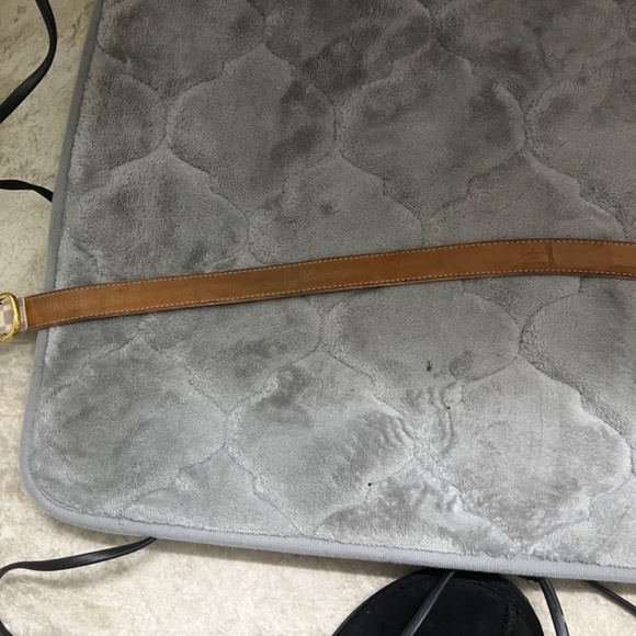 Louis Vuitton Belt - Picture 6 of 8